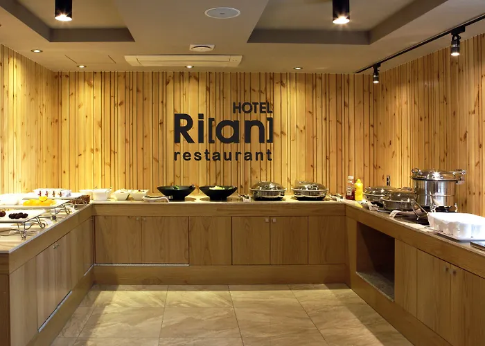 Hotel Rian 3*