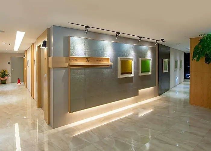 Rian Hotel 3*
